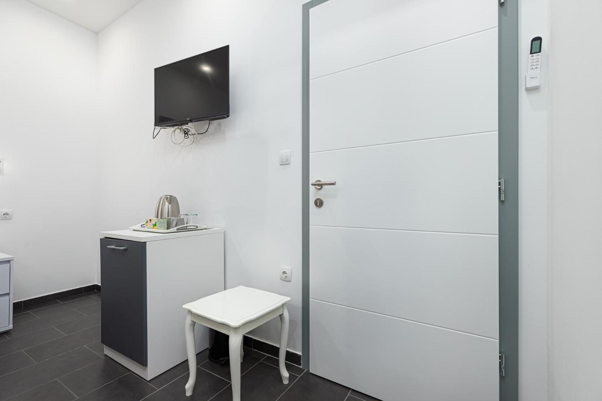 Rooms And Studio Flora Пореч Екстериор снимка