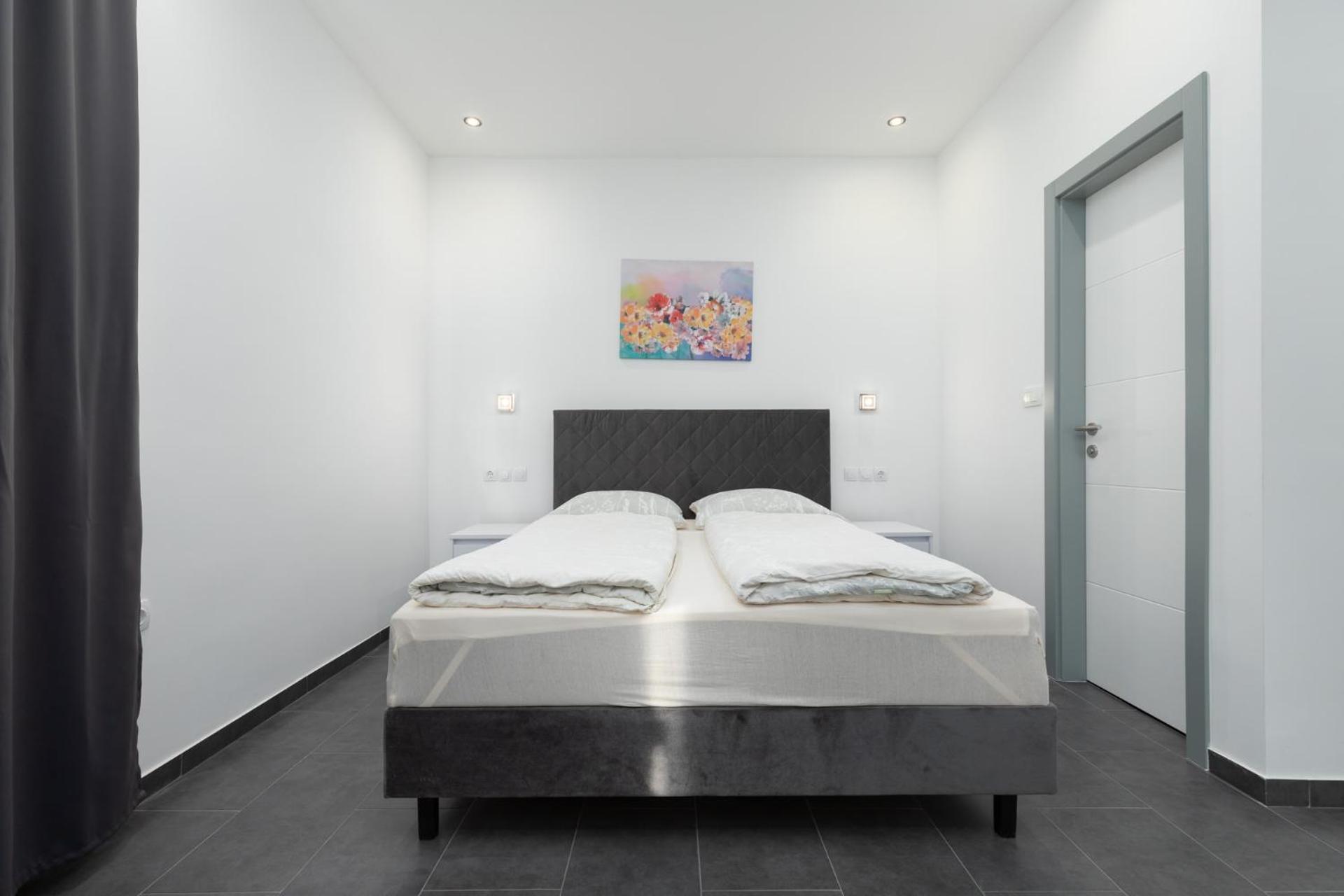 Rooms And Studio Flora Пореч Екстериор снимка